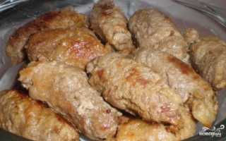Мясной рулет с черносливом, запеченный в духовке: готовим изысканное угощение